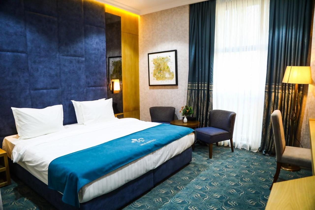 Iris Hotel Baku - Halal Hotel Buitenkant foto