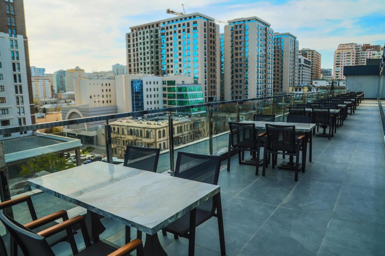 Iris Hotel Baku - Halal Hotel Buitenkant foto