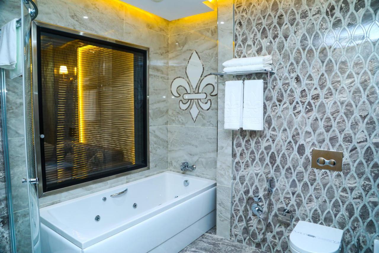 Iris Hotel Baku - Halal Hotel Buitenkant foto