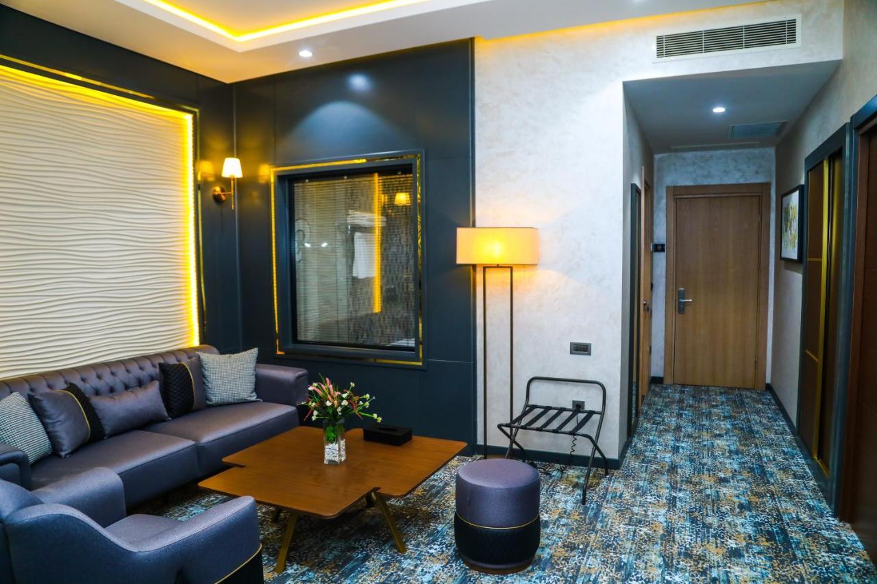Iris Hotel Baku - Halal Hotel Buitenkant foto