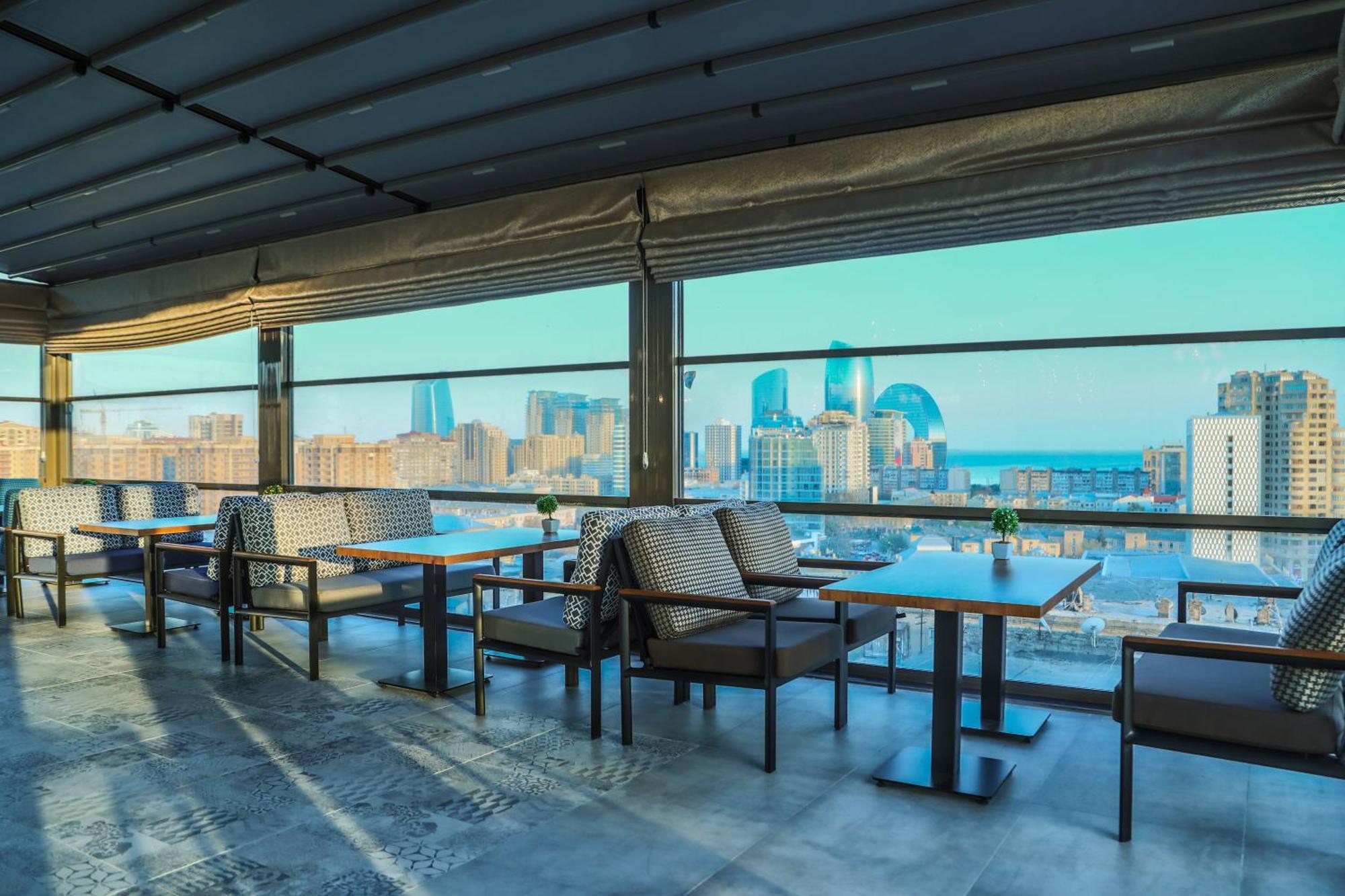 Iris Hotel Baku - Halal Hotel Buitenkant foto